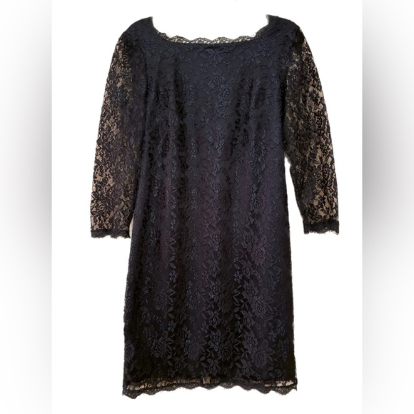 Simply Liliana Lace Dress - Picture 2 of 2